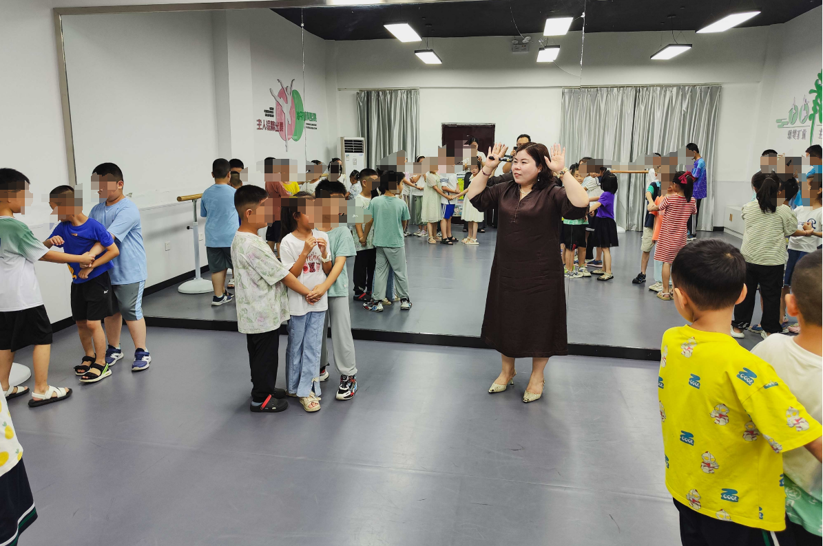 孩子厌学辍学，是家庭教育还是学校教育出了问题？